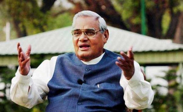 Atal Ji Had Such A Great Aura That Hijacker Of A Plane Surrendered Himself After Facing Him - RVCJ Media