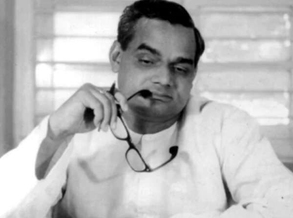 Here’s Why Former PM Atal Bihari Vajpayee Remained Unmarried All His Life - RVCJ Media