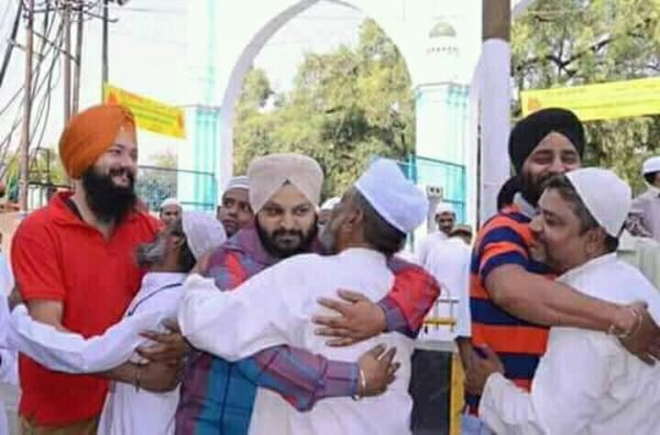 India Is The Biggest Example Of Unity In Diversity And These Pics Are Proof - RVCJ Media