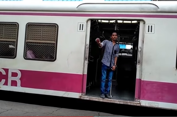 Guy Performed Kiki Challenge On Local Trains, Got A Perfect Reply From RPF - RVCJ Media