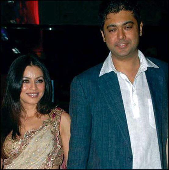 14 Bollywood Actresses Who Had Affairs With Already Married Men And Got Married With Them - RVCJ Media