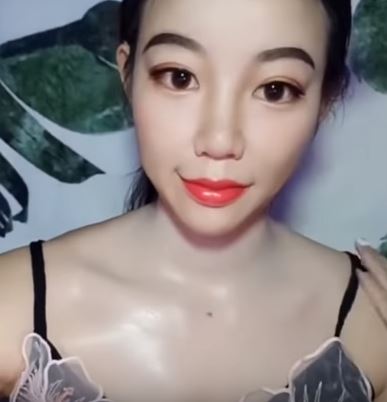 Chinese Girl Shows An Incredible Makeup Transformation. What A Change RVCJ Media