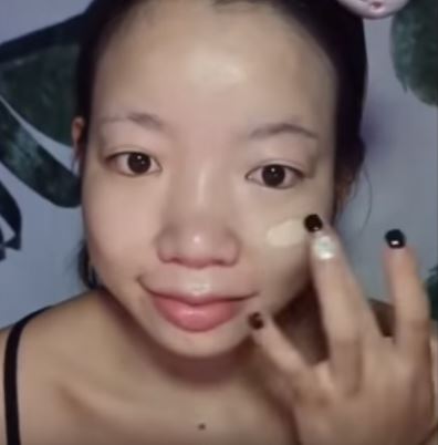 Chinese Girl Shows An Incredible Makeup Transformation. What A Change - RVCJ Media