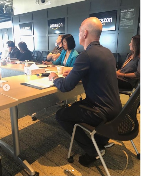 Jeff Bezos Turned Up At Pyjamas For Board Meeting For A Noble Cause & It Will Make You Salute Him RVCJ Media