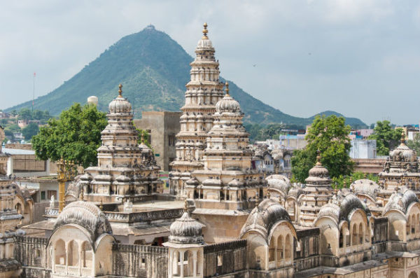 15 Places Apart From Mountains And Beaches In India That Will Satisfy Your Wander Lust - RVCJ Media