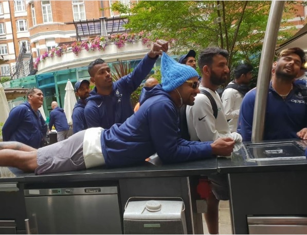 Fans Trolled Dhawan For Having Fun Despite Losing Test Series Against England. He Had Perfect Reply RVCJ Media