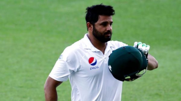 Pakistan's Azhar Ali Thought He Hit The Four But Became A Run Out. Watch The Hilarious Video - RVCJ Media