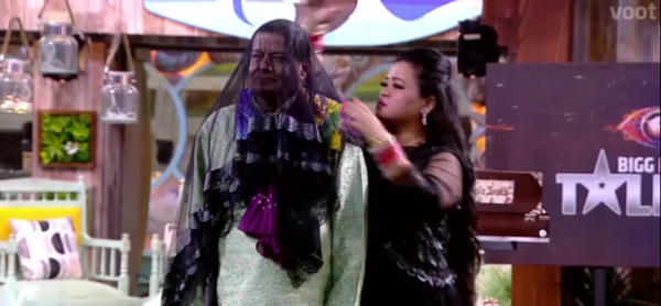 Jasleen Matharu And Neha Pendse Do A Hot Dance. Bigg Boss House Is Becoming Steamy - RVCJ Media