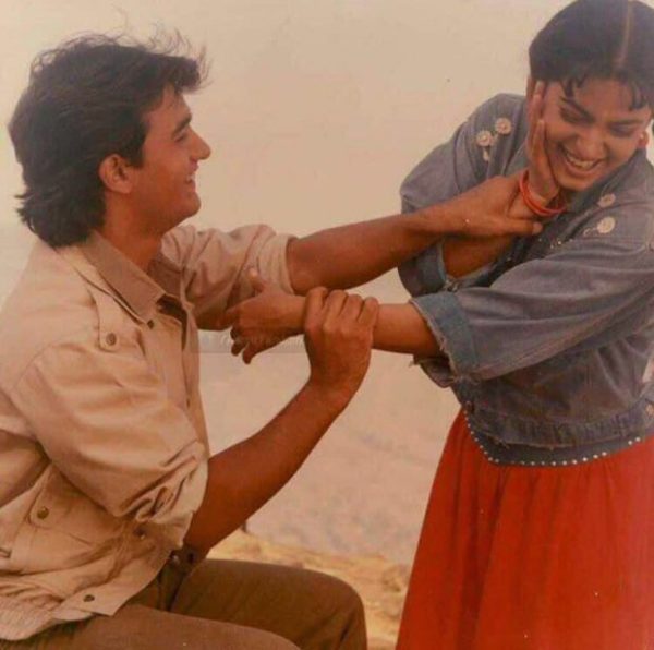 When Juhi Revealed Aamir's Secret Marriage Details To A Journalist And He Embarrassed Her Back - RVCJ Media