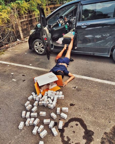 This New Challenge On Social Media Is Making People Fall People Everywhere. This Is Weird RVCJ Media