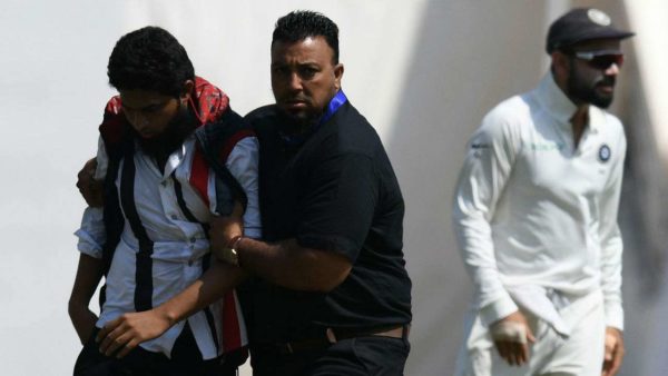 One More Fan Breaches Security To Hug Virat Kohli & Click Selfie With Him - RVCJ Media
