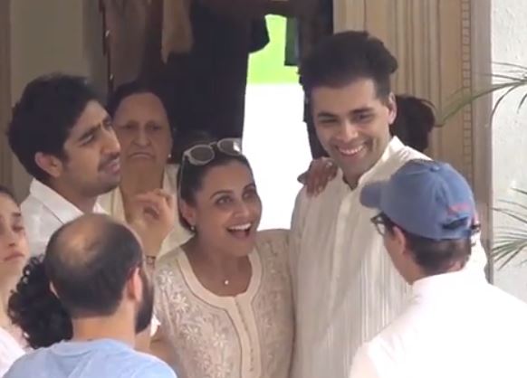 Netizens Troll Rani, Karan And Aamir Badly For Having Fun At Krishna Raj Kapoor's Fun*ral RVCJ Media