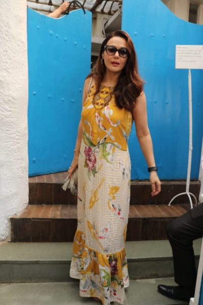 Preity Zinta Attended Neha Dhupia’s Baby Shower & Got Trolled; People Called Her Buddhi & Ugly - RVCJ Media