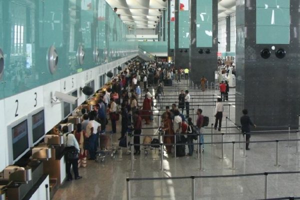 Bangalore Airport Reduces Check In Time To 45 Seconds, No More Waiting In Lines - RVCJ Media