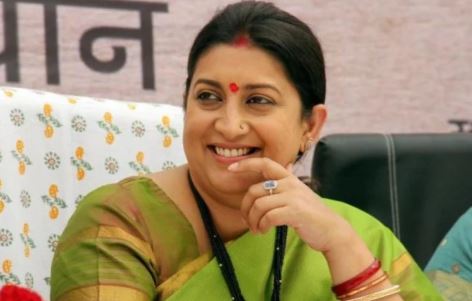 Troll Asks Smriti Irani About Sindoor And Gotra, She Shuts Him Down Like A Boss - RVCJ Media