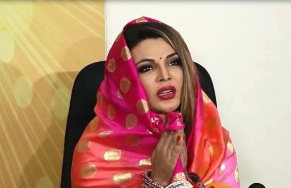 Rakhi Sawant Challenges Woman Wrestler, Is Knocked Out Cold - RVCJ Media