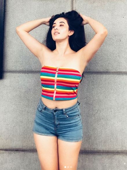 Nepalese Beauty Aditi Budhathoki Looks Extremely Gorgeous. You Can't Miss Her Pics - RVCJ Media