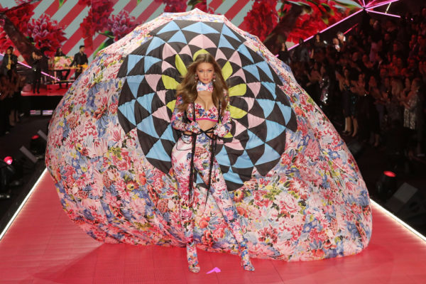 Victoria's Secret Holds Fashion Show In New York, Adriana Lima Bids Farewell - RVCJ Media