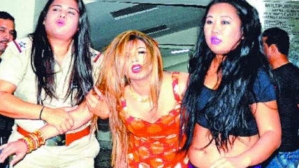 Rakhi Sawant Challenges Woman Wrestler, Is Knocked Out Cold - RVCJ Media