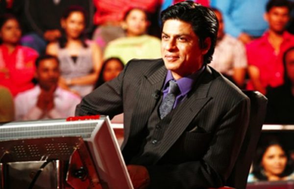 A Contestant Tried To Insult Shah Rukh On KBC But His Gesture At The End Is Pure Gold RVCJ Media