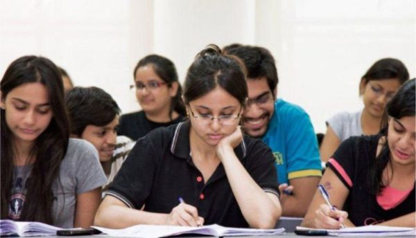 Andhra Pradesh Govt Compulsorily Makes Colleges English Medium, Starts Debate On Twitter 3 Andhra Pradesh Govt Compulsorily Makes Colleges English Medium, Starts Debate On Twitter - RVCJ Media