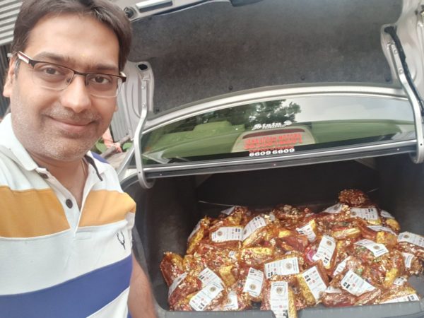 This Man Deserves All The Respect For What He Did This Pre Diwali - RVCJ Media