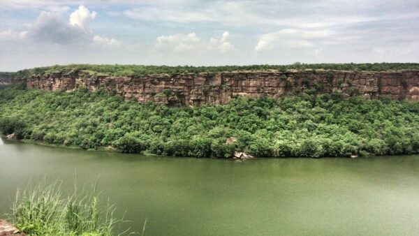 Planning A Solo Trip In 2019? Here Are Some Safe And Unsafe Places In India To Help You Plan - RVCJ Media