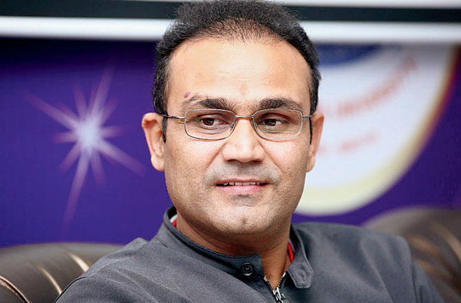 Virendra Sehwag Talked About MS Dhoni's Performance In World Cup Semi Final - RVCJ Media
