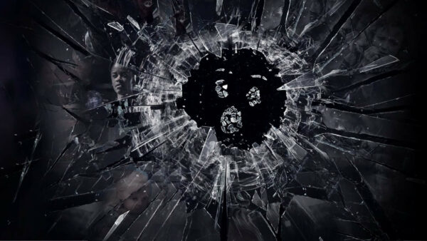 Good News For Black Mirror Fans, Season 5 Is Coming On Netflix In 2019 - RVCJ Media