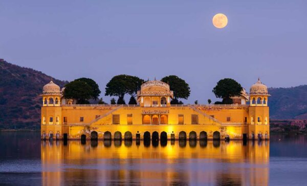 Planning A Solo Trip In 2019? Here Are Some Safe And Unsafe Places In India To Help You Plan - RVCJ Media