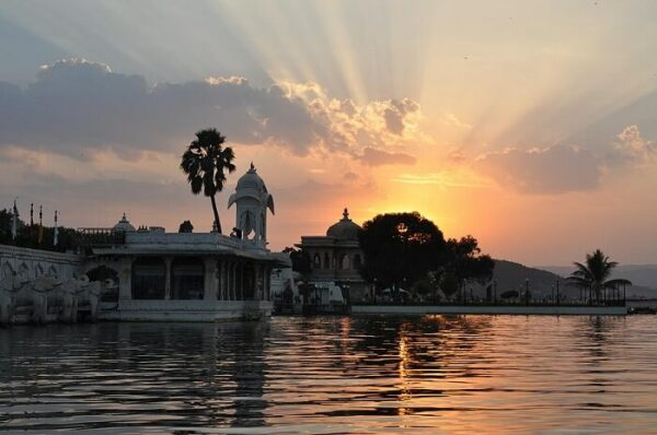 Reasons Why Udaipur Should Be Your Next Travel Destination RVCJ Media