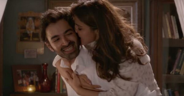 Love Is In The Air This Winter, Here Are The 10 Most Romantic Songs Of 2018 - RVCJ Media