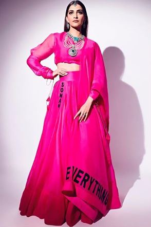 Sonam Kapoor Ahuja Gets Trolled For Her Dress At Isha Ambani's Wedding, Is Compared To Bubblegum - RVCJ Media