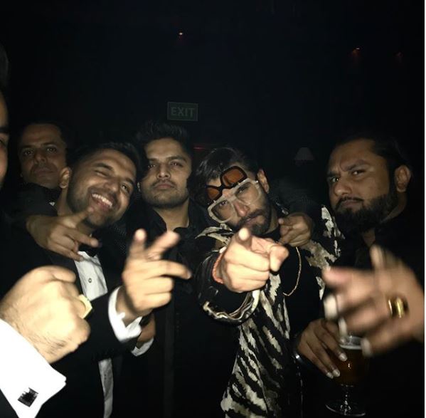 Yo Yo Honey Singh's Looks Have Totally Changed. You Won't Believe After Checking His Latest Pics - RVCJ Media