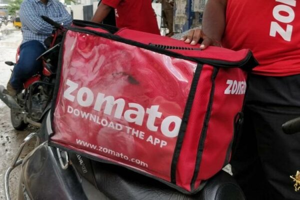 Teen’s Hard-Hitting Post About A Postgraduate Guy Delivering Zomato’s Orders Is Heart-Breaking RVCJ Media