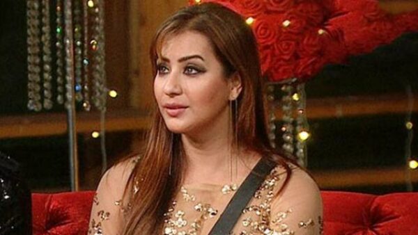 Shilpa Shinde Deleted Her Twitter Account And Even Blamed Fans For It. RVCJ Media