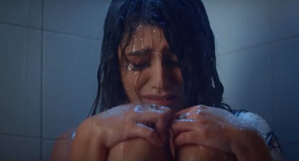 Janhvi Kapoor Was Asked About 'Sridevi Bungalow' Controversy, This Is How She Reacted - RVCJ Media