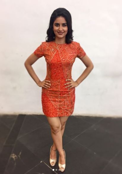 Vaidehi Who Played Ranveer's Sister In Simmba Is Here To Steal Your Hearts. Here's Proof - RVCJ Media