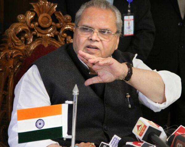 J&K Governor Admits Fault In Pulwama Terrorist Attack, Also Confirms Pakistan's Role In This - RVCJ Media
