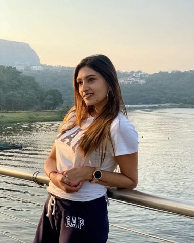 Rishi Dhawan Married His Longtime Girlfriend Deepali Chauhan, You Can't Miss Her Stunning Pics - RVCJ Media