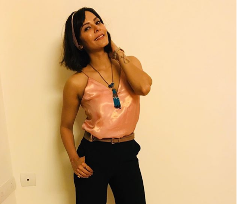 Remember John Abraham's On Screen Wife Sushma In Parmanu? She Looks So Hot In Real Life. - RVCJ Media