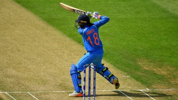 smriti mandhana jersey number