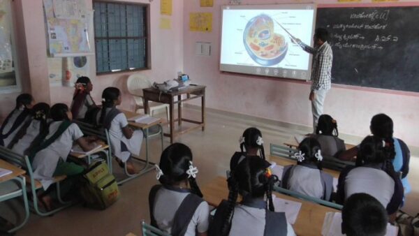 Government Schools In Delhi Perform Better Than Private Ones, Here's What You Need To Know - RVCJ Media