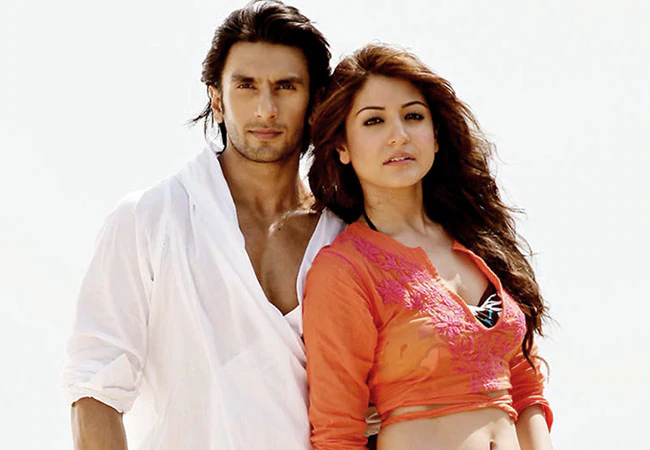 Top 10 Highest Grossers Of Ranveer Singh. Which One Is Your Favorite? - RVCJ Media