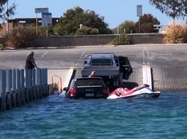 Porsche Owner Drove His Sports Car Into Ocean, Got Hilariously Trolled After Video Went Viral - RVCJ Media