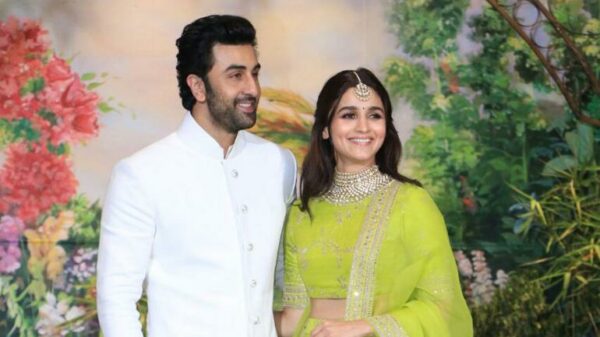 Alia Bhatt Reacts To The Reports Of Fight With Ranbir Kapoor. Here's What She Said RVCJ Media