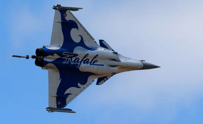 Defence Ministry Claims Important Rafale Documents Have Been Stolen, Here's All That You Need To Know. - RVCJ Media