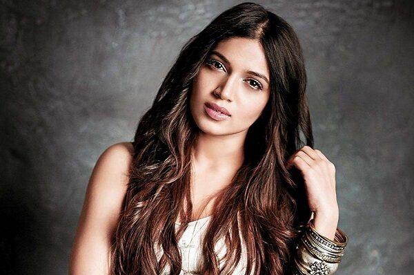Is This Bollywood Actress The Reason Of Vicky Kaushal’s Breakup With Harleen Sethi? - RVCJ Media