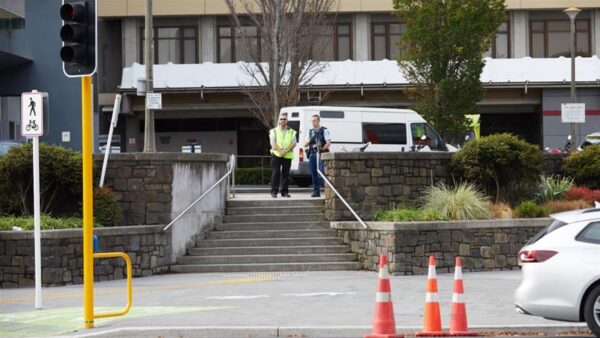 After NZ Incident, Twitterati Shares Their Stories From Mosques & It Will Melt Your Heart - RVCJ Media