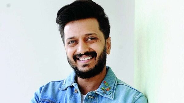 Riteish Asks Shah Rukh About A Life Lesson He Learnt From AbRam, SRK’s Reply Will Leave You In Splits RVCJ Media